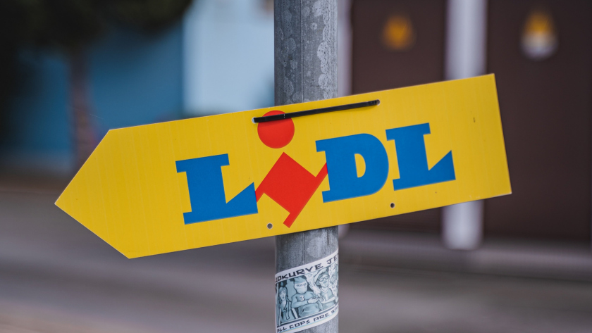 https://pixabay.com/it/photos/lidl-segnaletica-inviare-direzione-6735518/